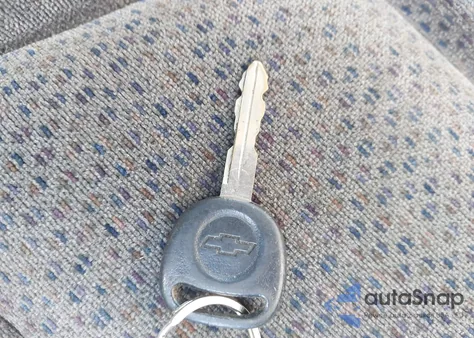 2003 Chevrolet Silverado 1500 Ls из США, поврежденный, VIN 2GCEC19T431187364